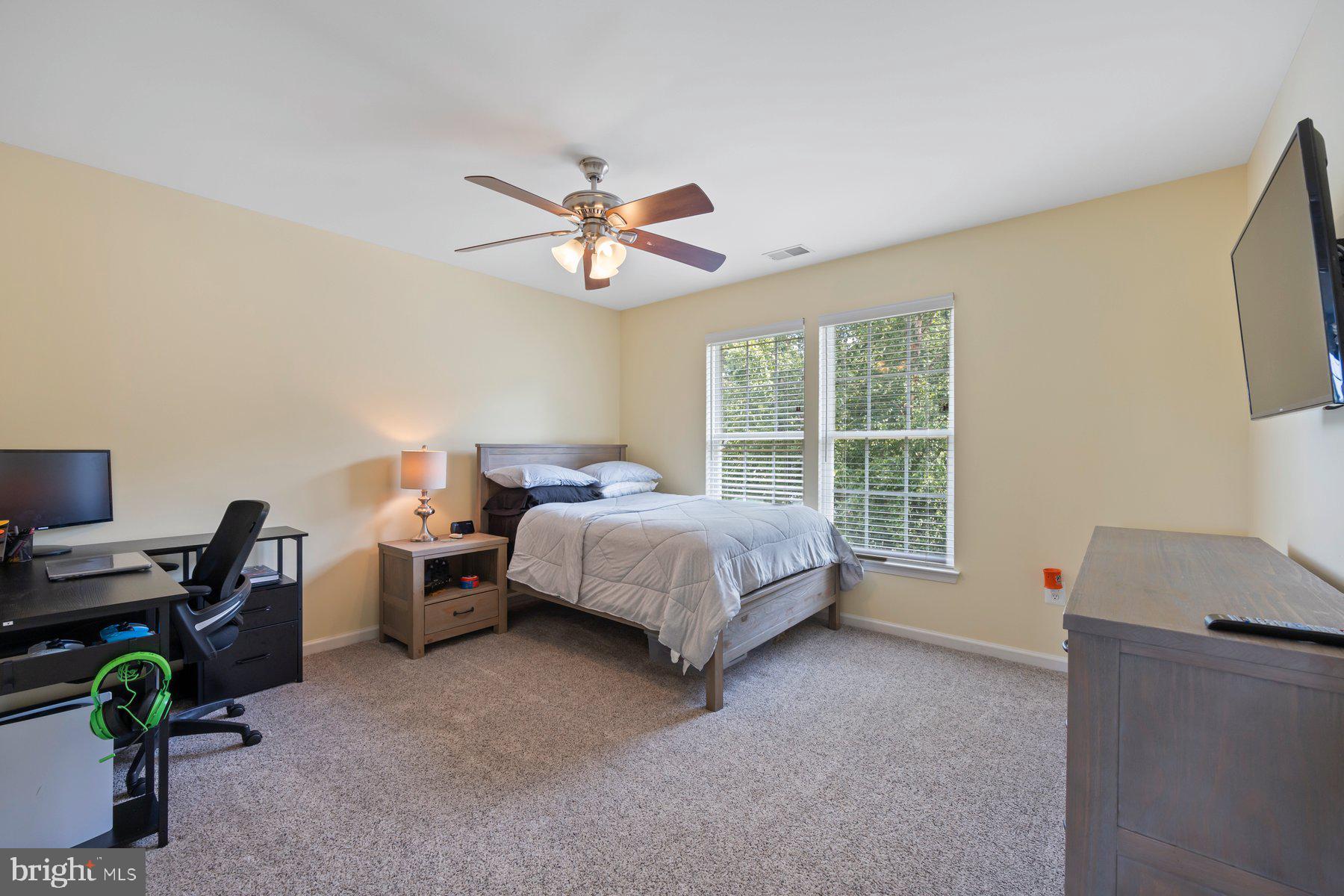 STONE MANOR - Residential