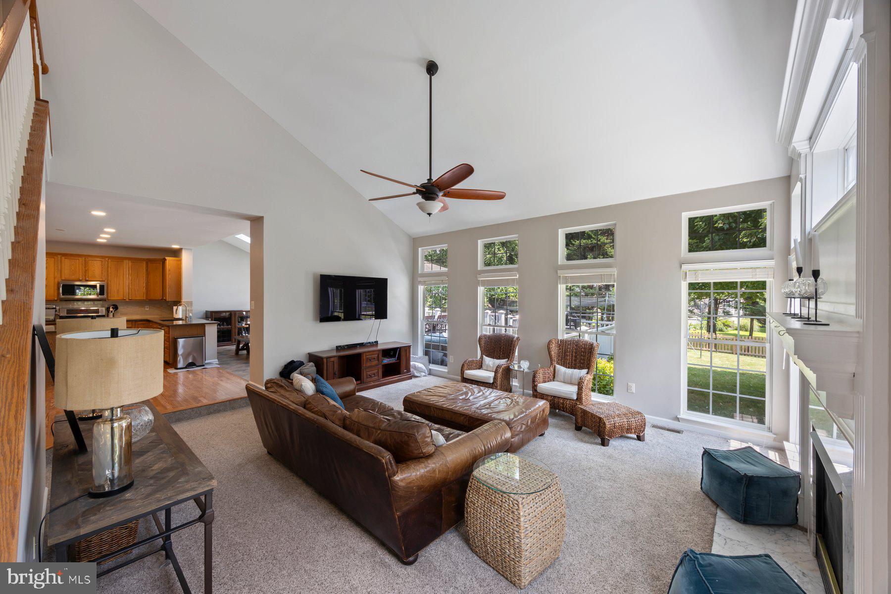 STONE MANOR - Residential