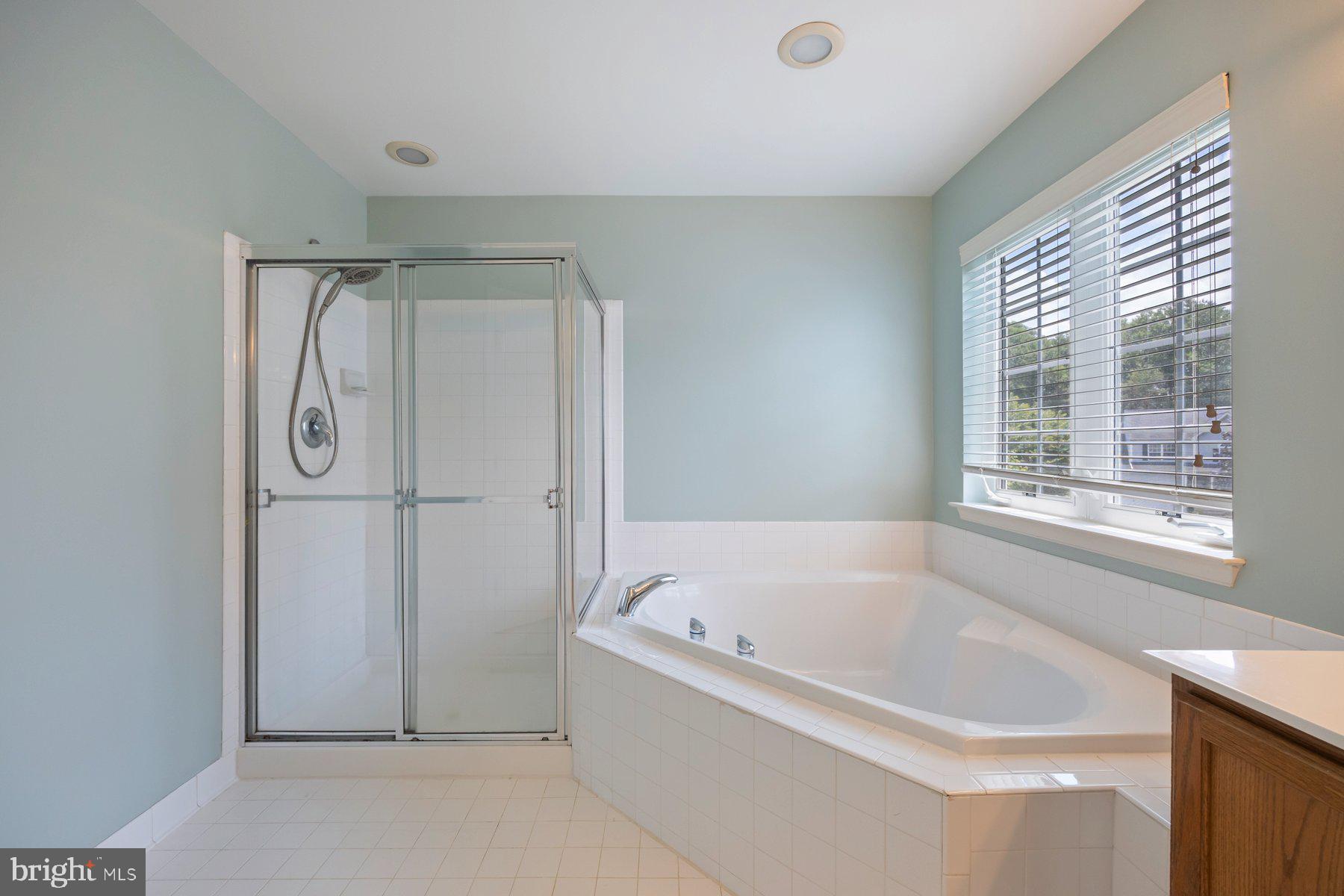 STONE MANOR - Residential