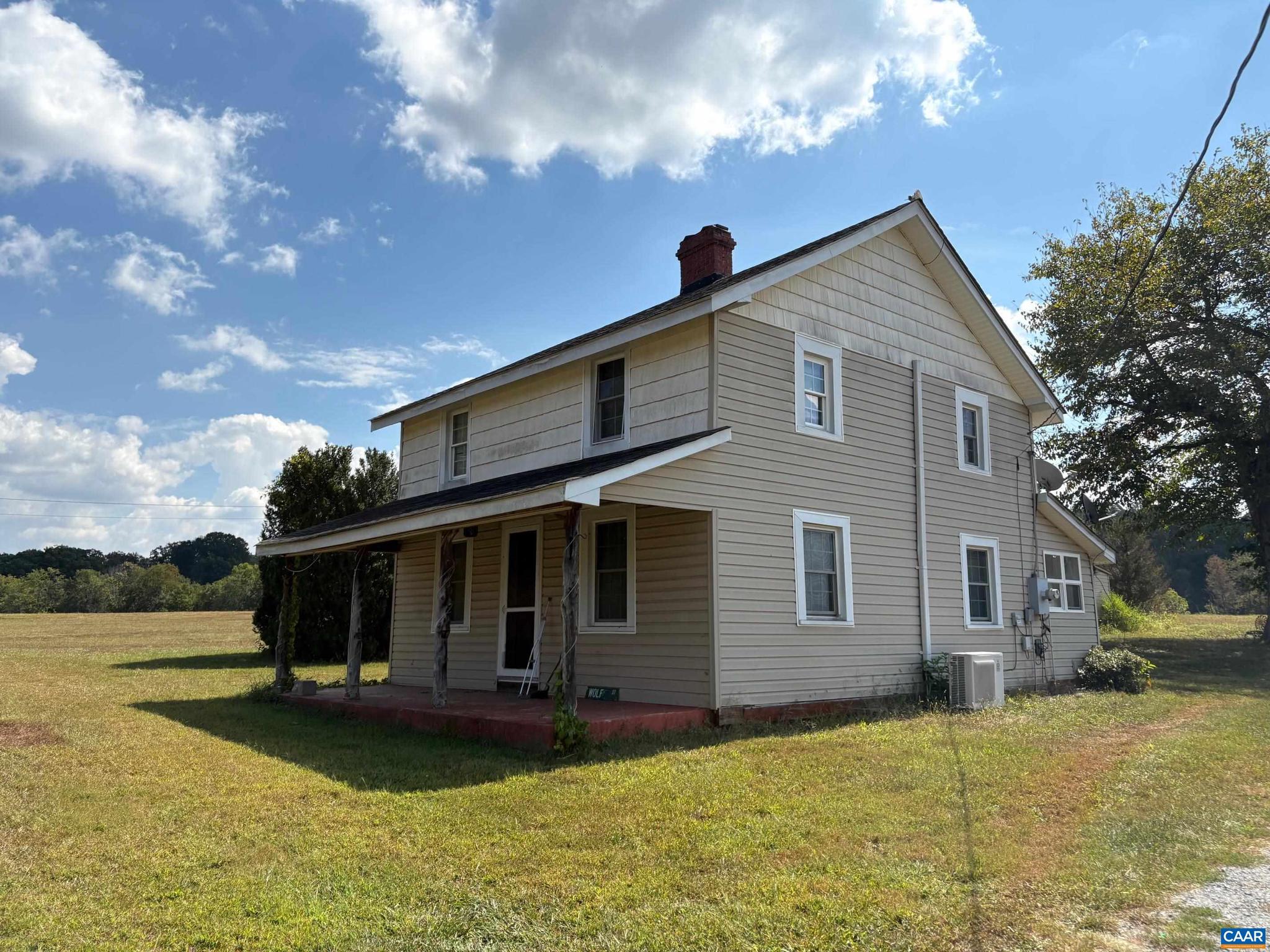 5912 & 5928 W HOOVER RD