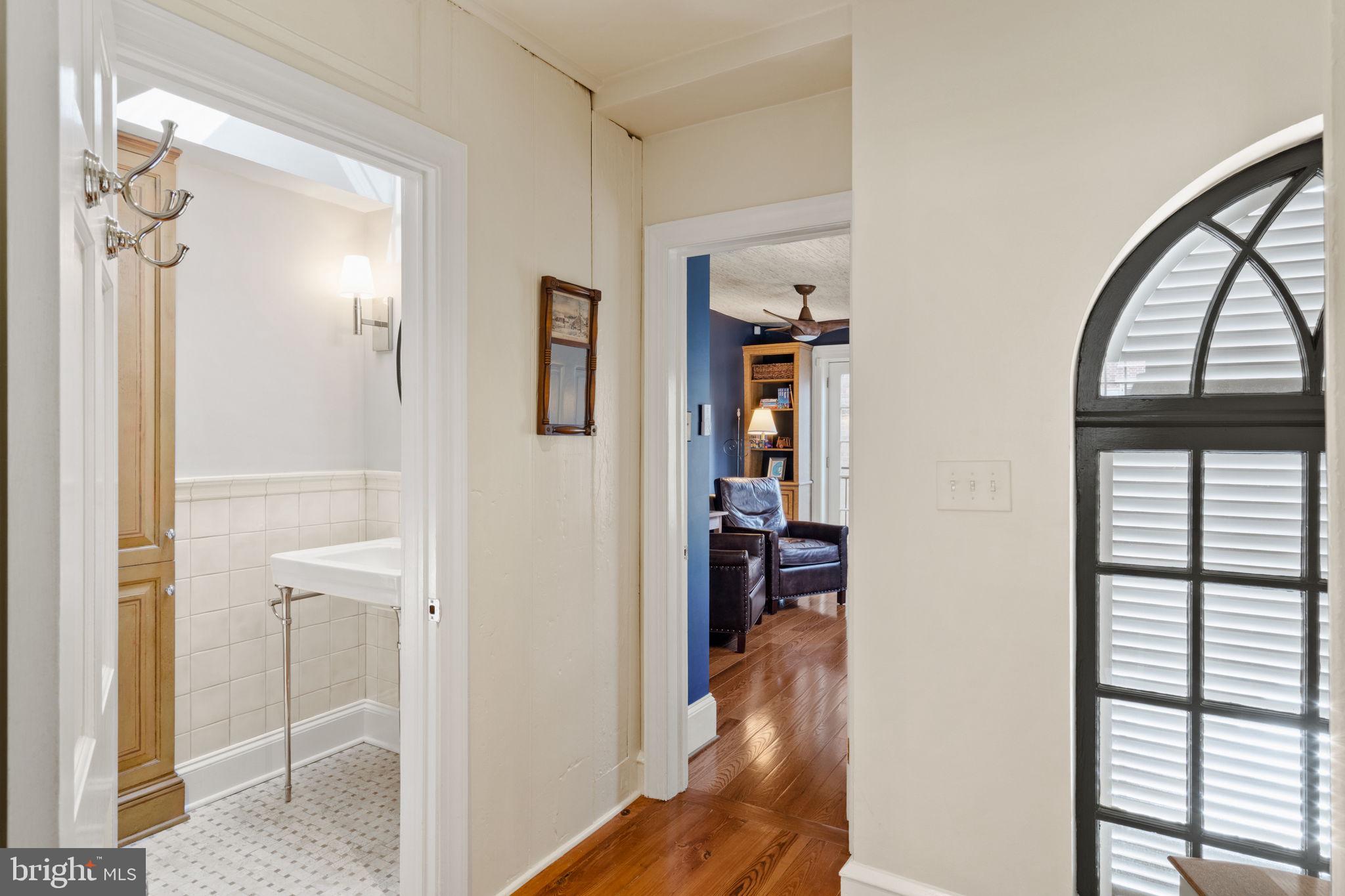 SOCIETY HILL - Residential