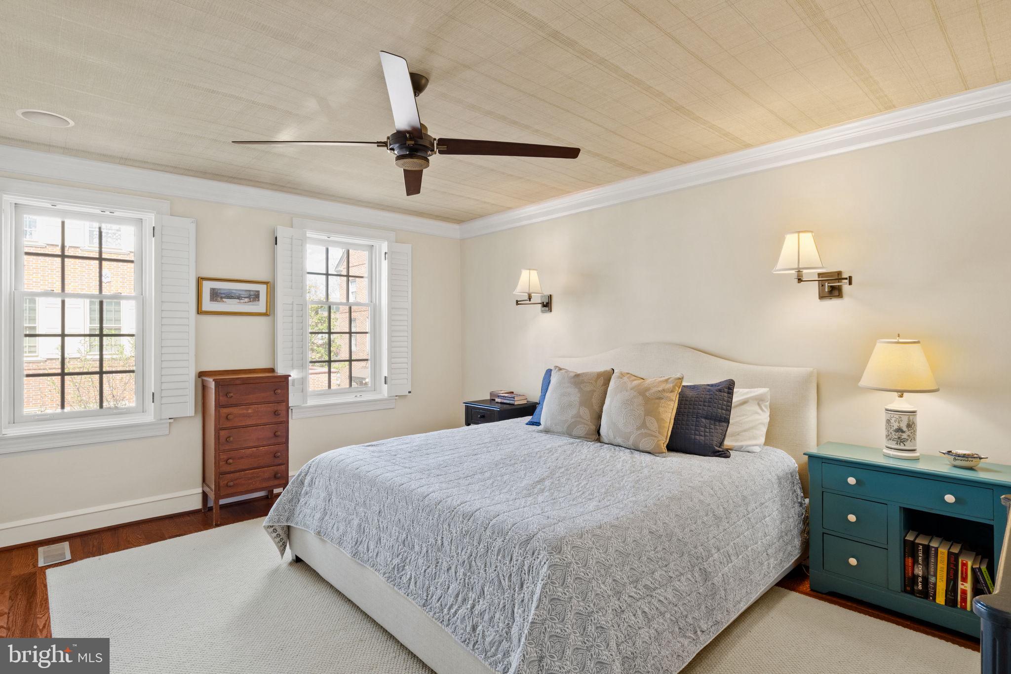 SOCIETY HILL - Residential