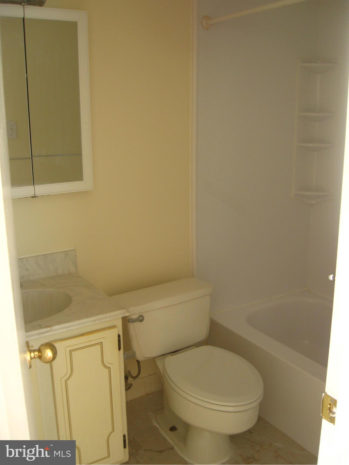 SUMMERTREE - Residential