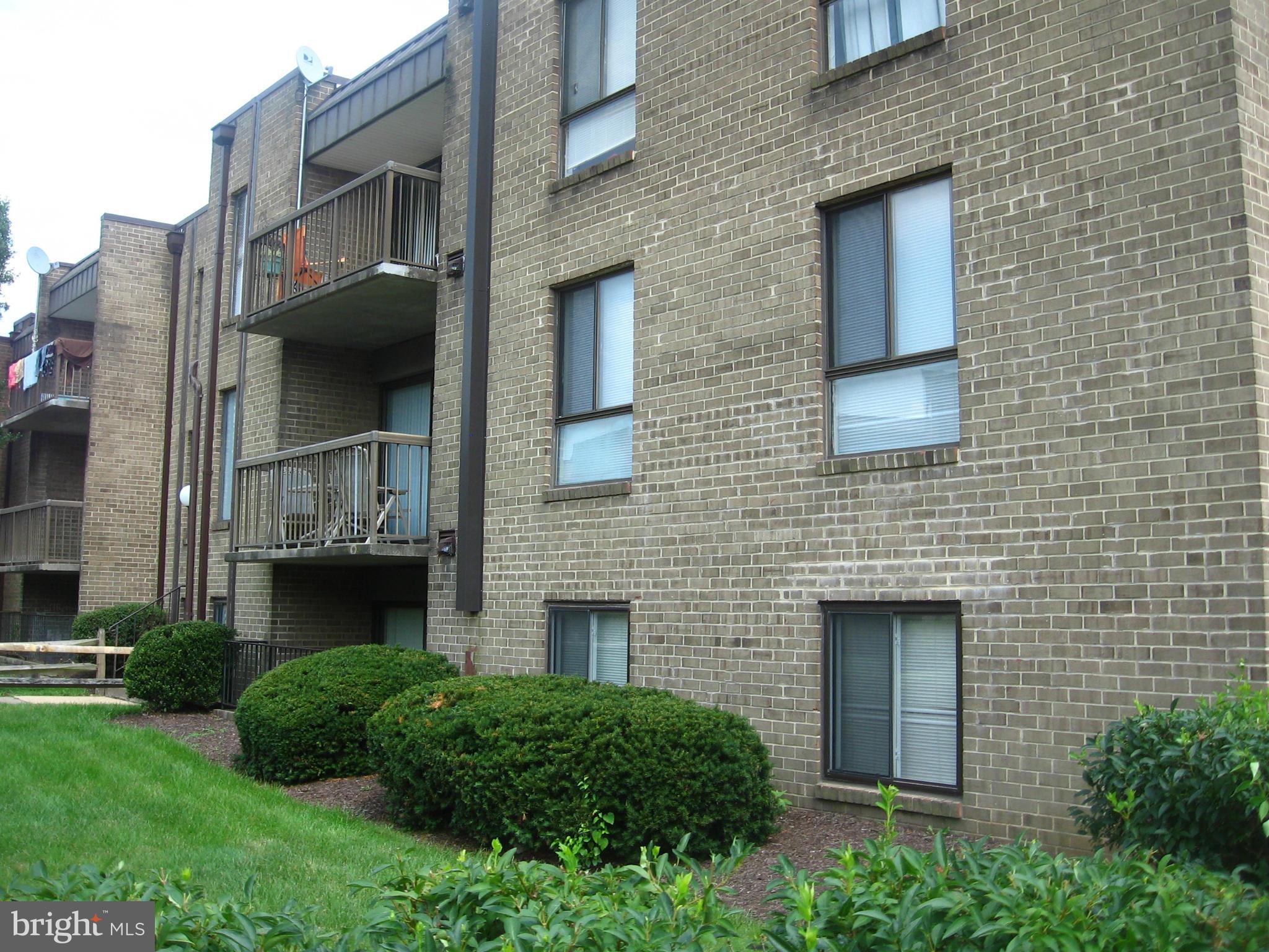 SUMMERTREE - Residential