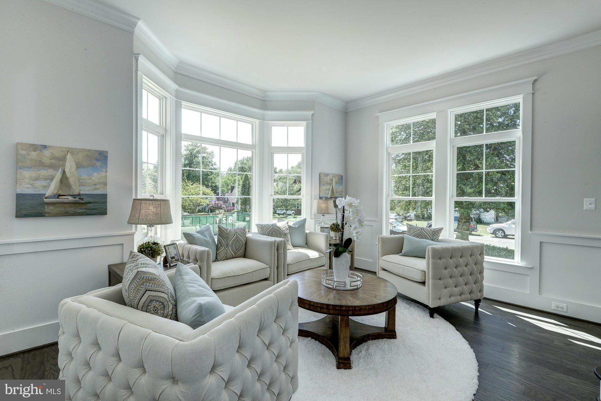 HILLWOOD - Residential
