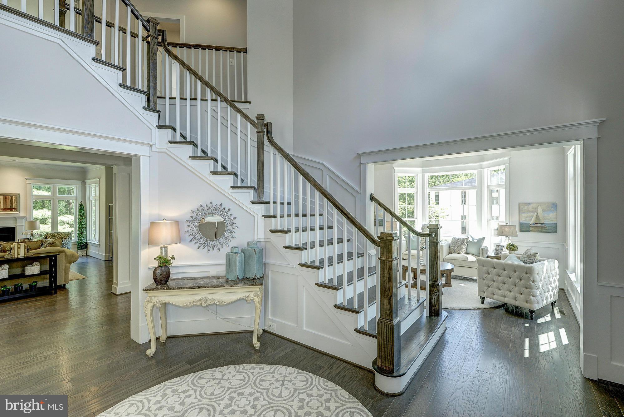 HILLWOOD - Residential
