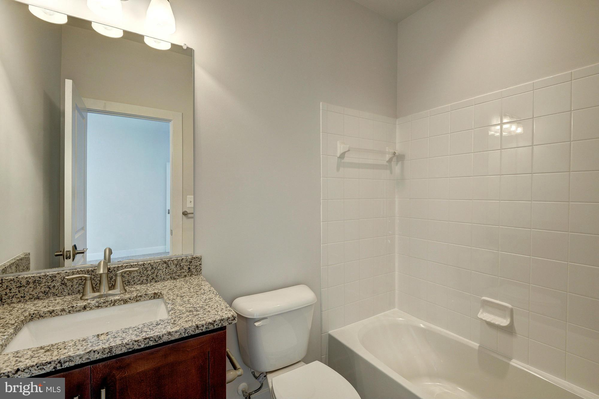 HILLWOOD - Residential