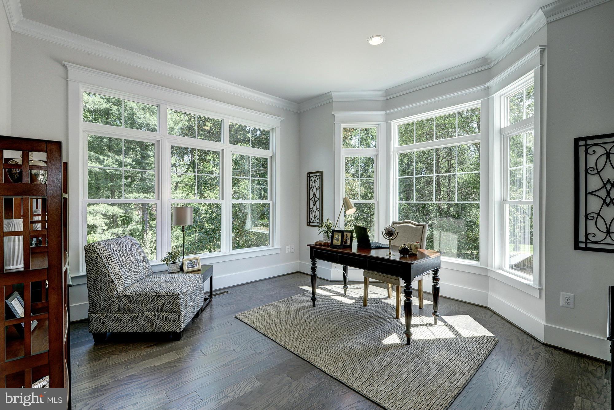 HILLWOOD - Residential