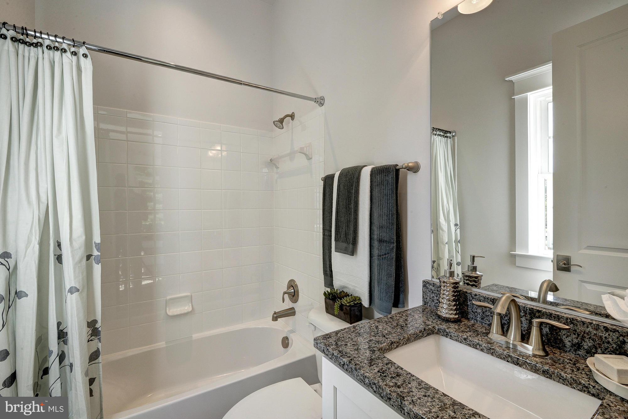 HILLWOOD - Residential