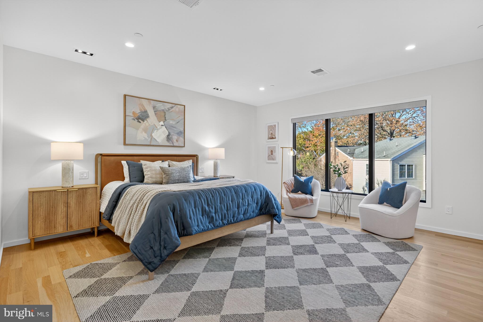 KENSINGTON ESTATES - Residential