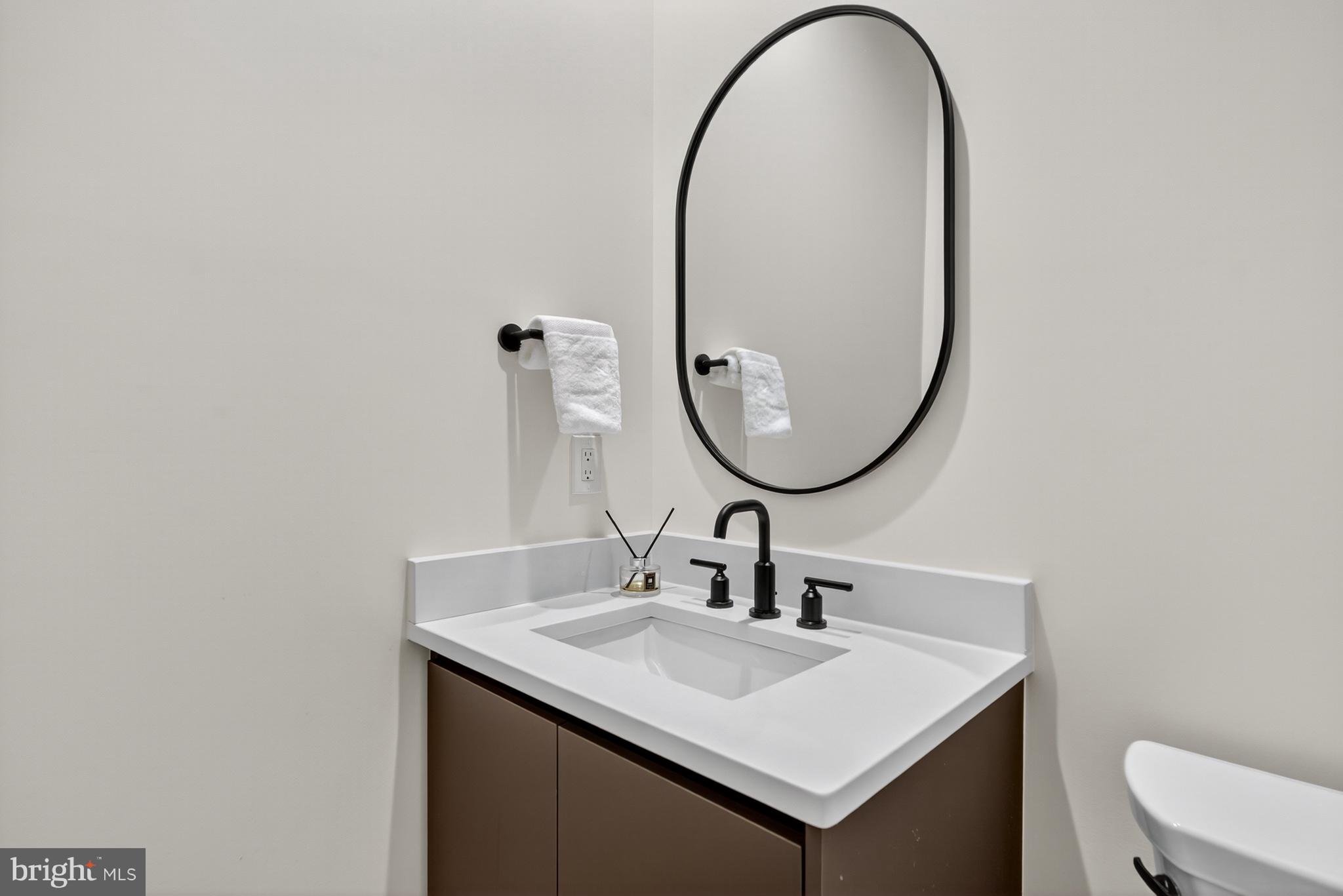 KENSINGTON ESTATES - Residential