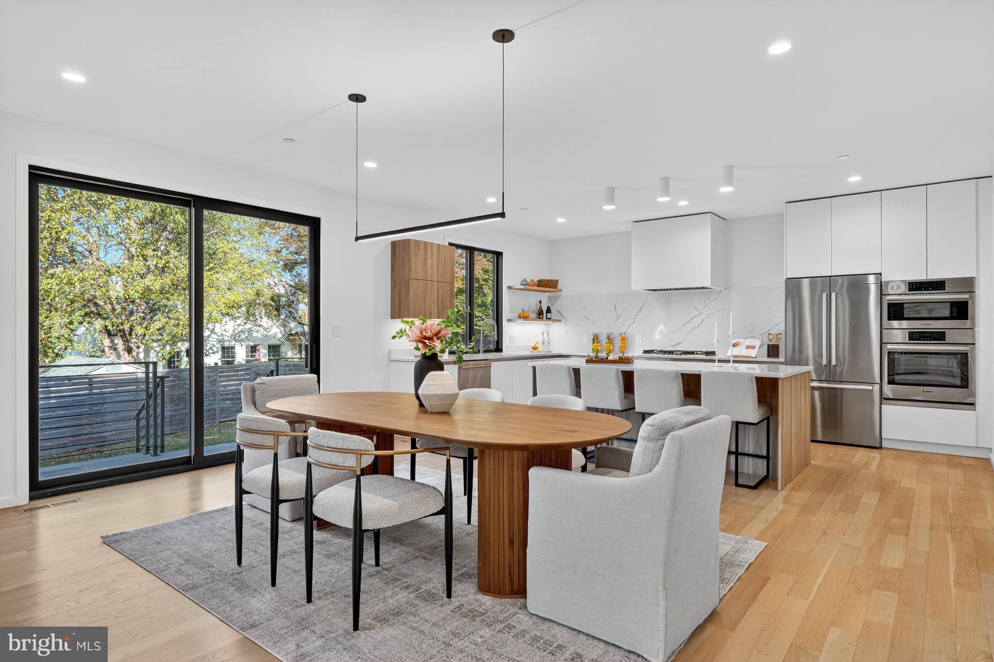 KENSINGTON ESTATES - Residential