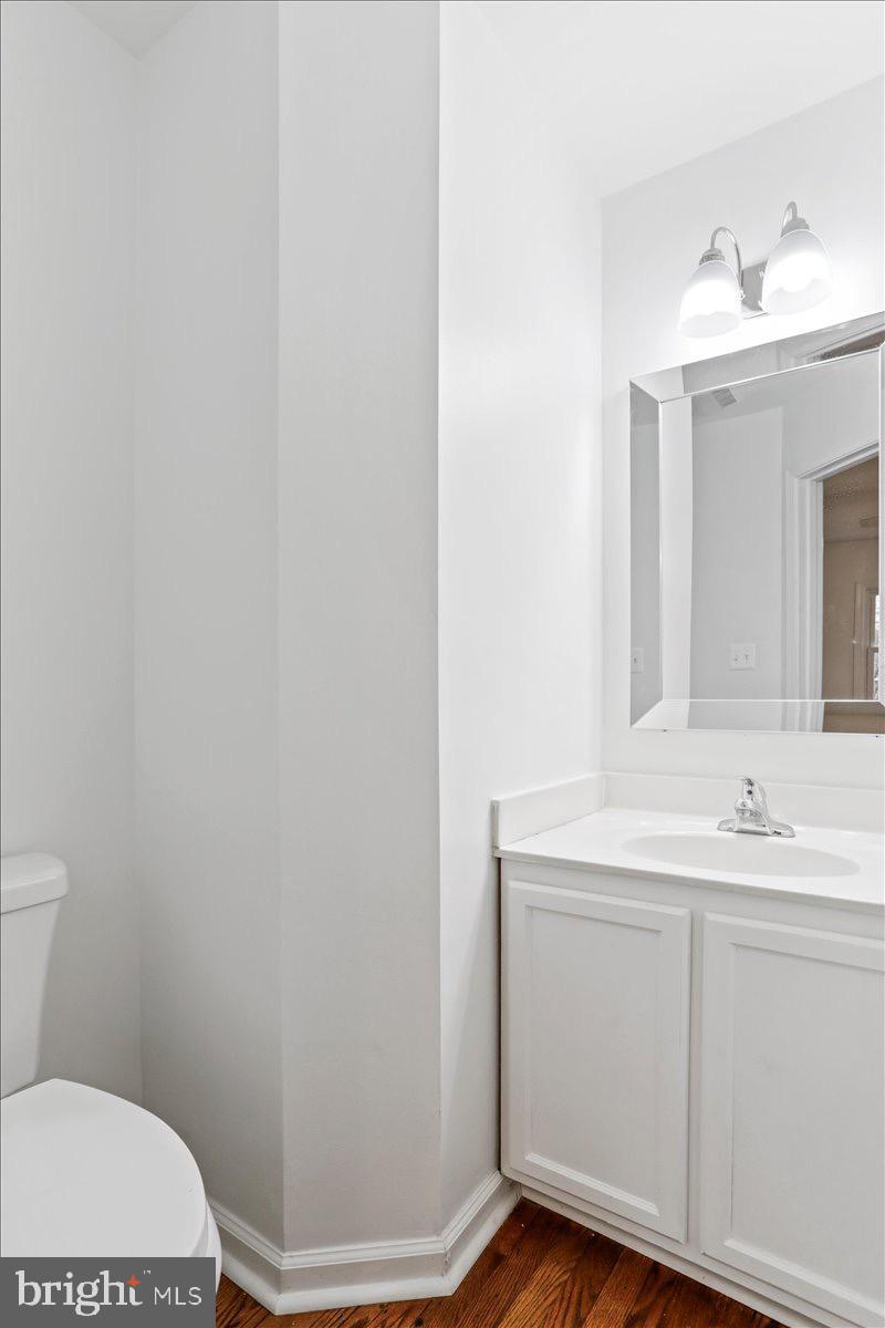 NORTH RIVER TOWN - Residential