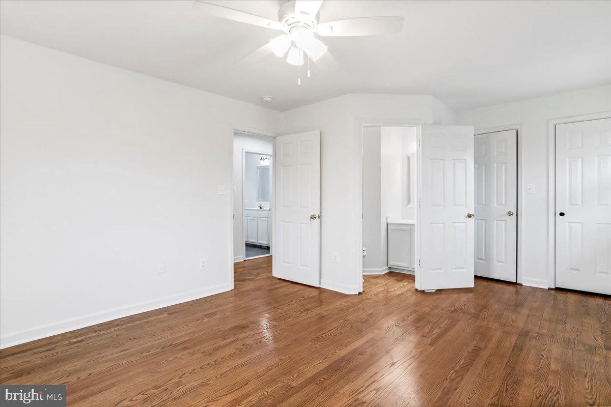 NORTH RIVER TOWN - Residential