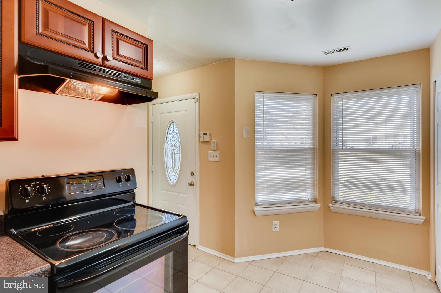 VILLAGE OF PAWNEE - Residential