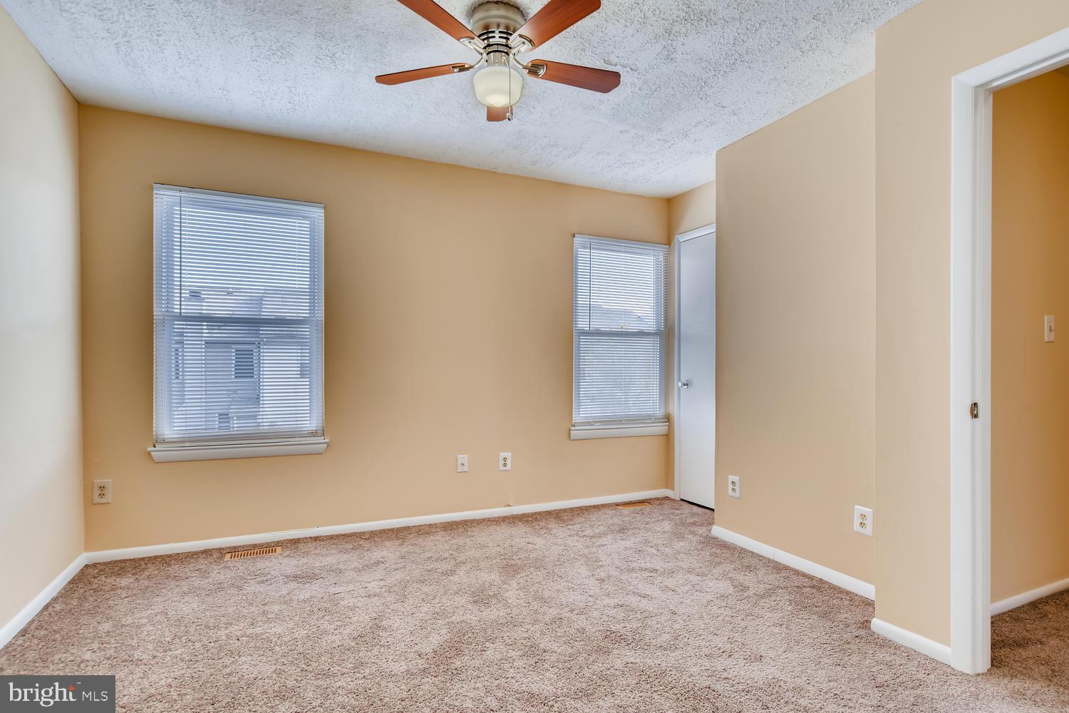 VILLAGE OF PAWNEE - Residential