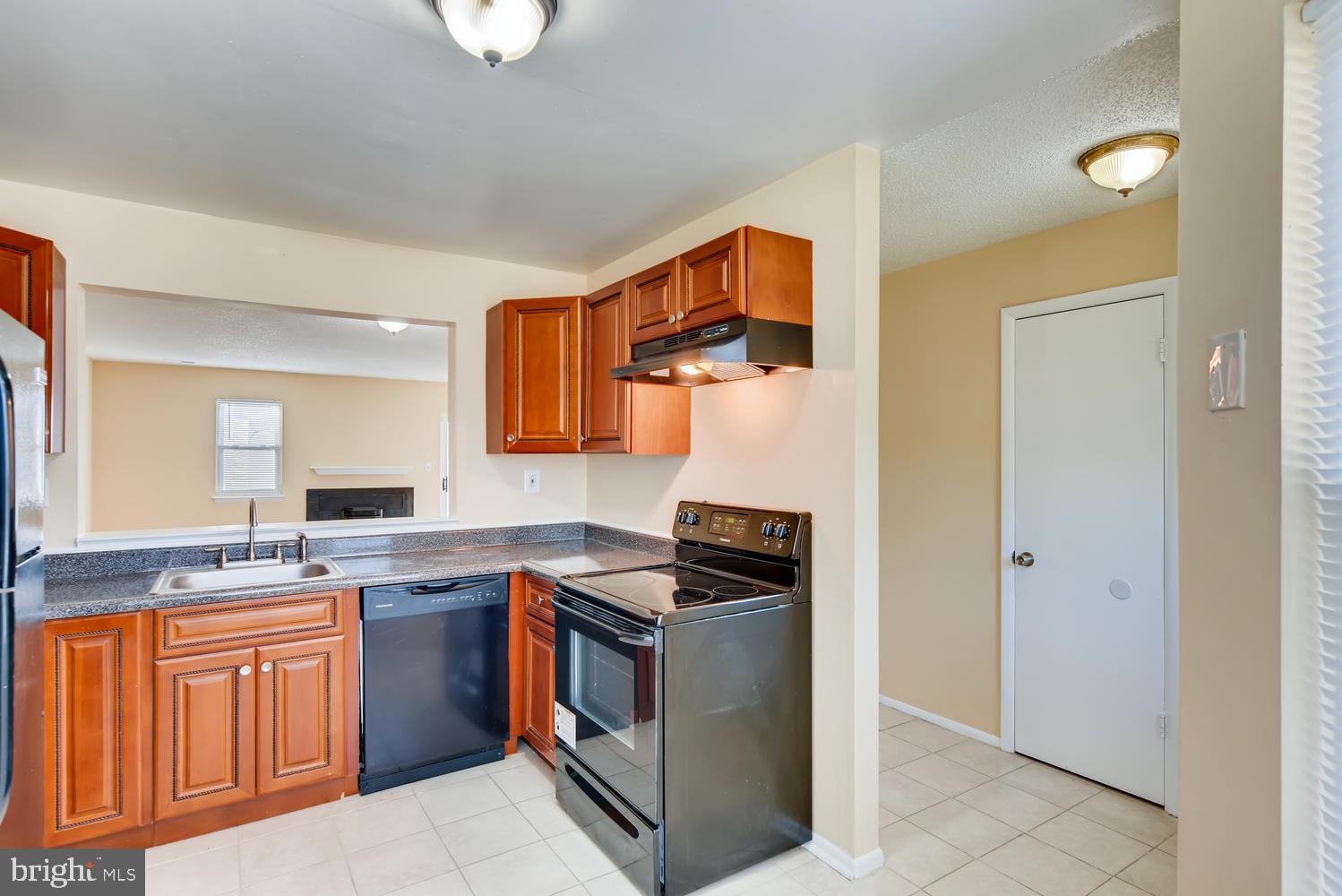 VILLAGE OF PAWNEE - Residential