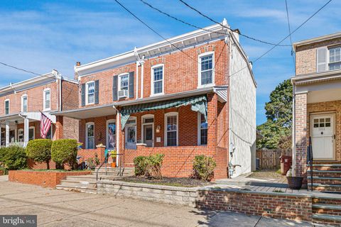 Photo of 1913 Gilpin Avenue, WILMINGTON, DE 19806 (MLS # DENC2091384)