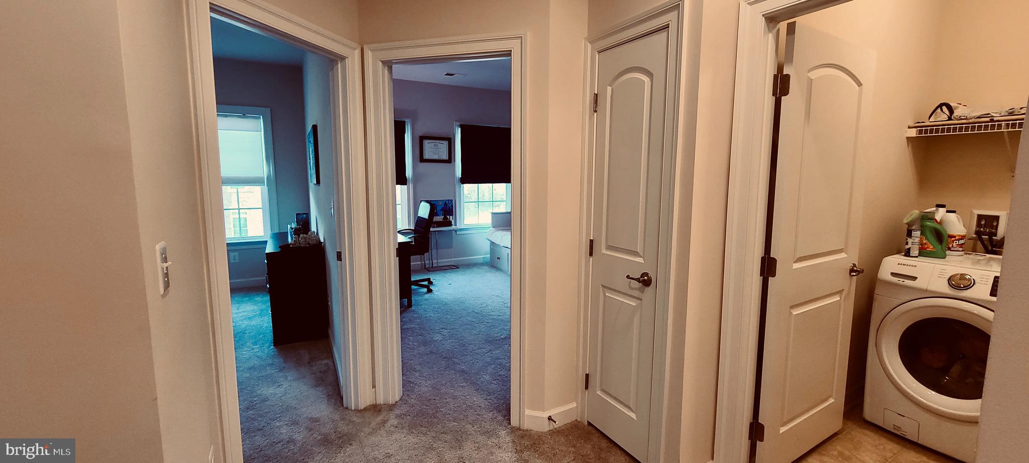 SEVEN HILLS - Residential