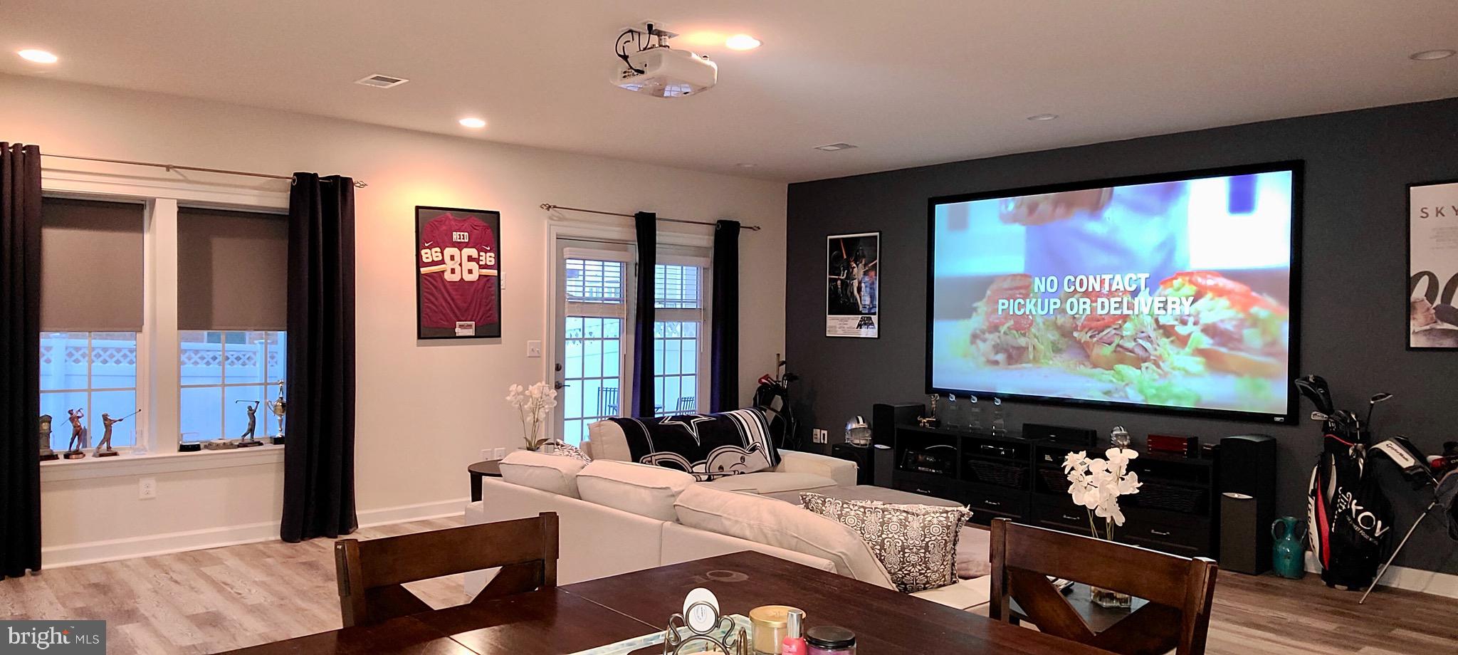 SEVEN HILLS - Residential