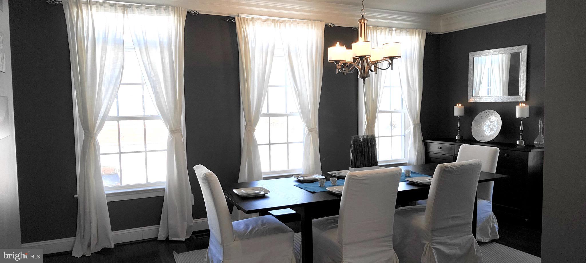 SEVEN HILLS - Residential