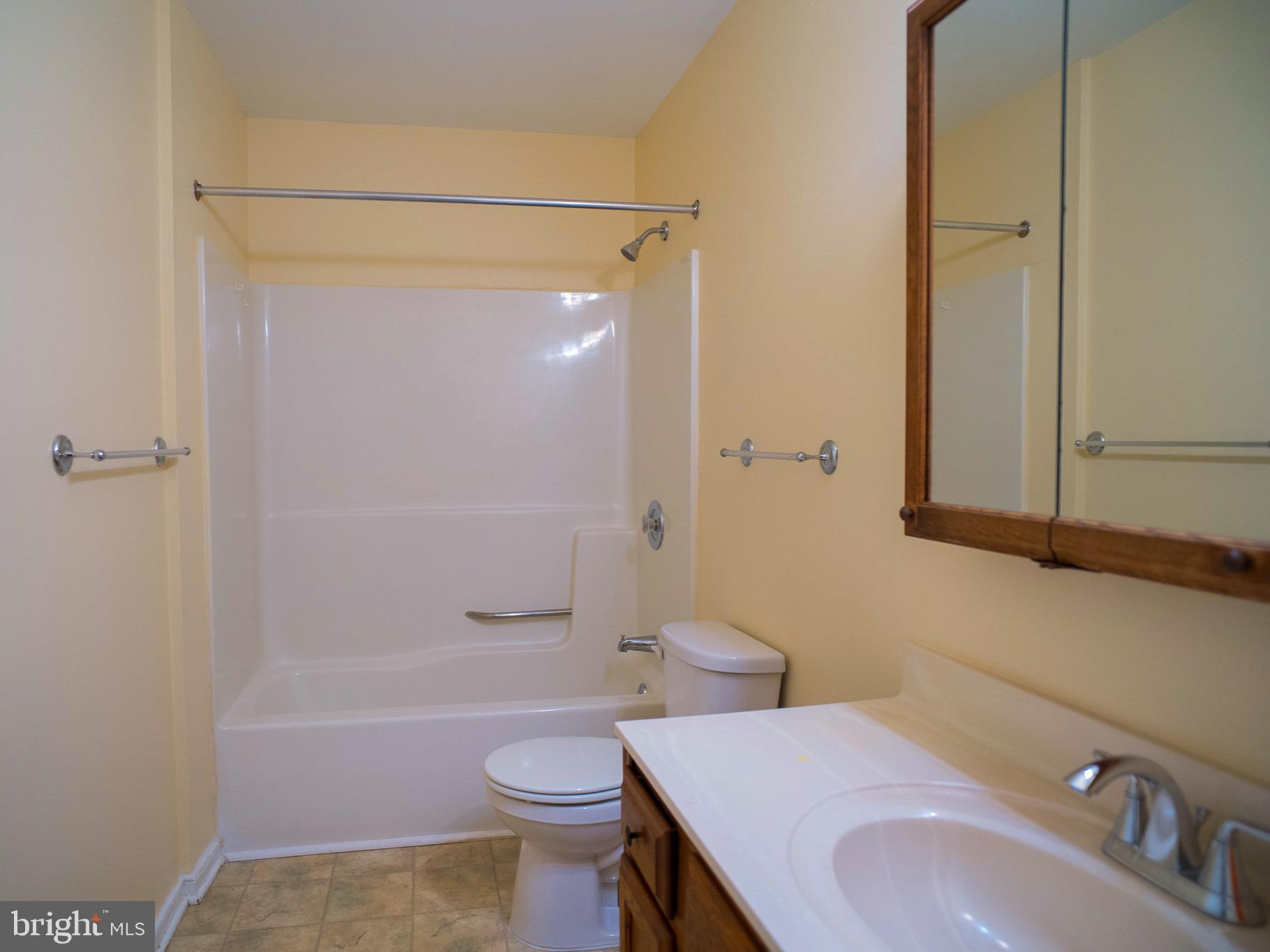 CHATHAM VILLAGE - Residential