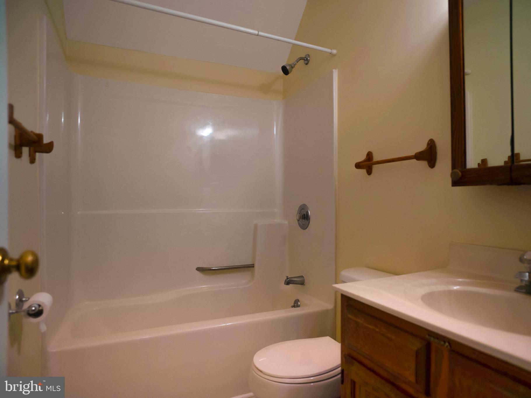 CHATHAM VILLAGE - Residential