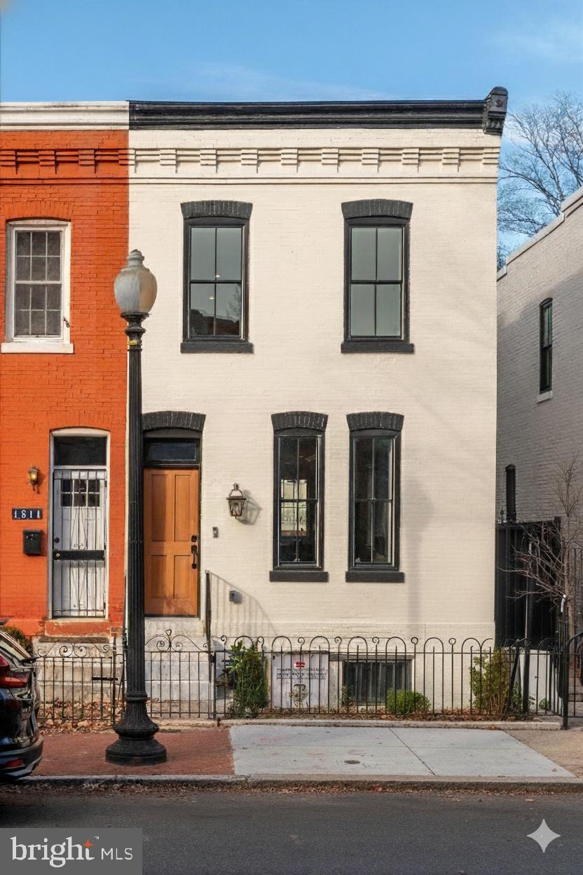 1509 CAROLINE STREET NW