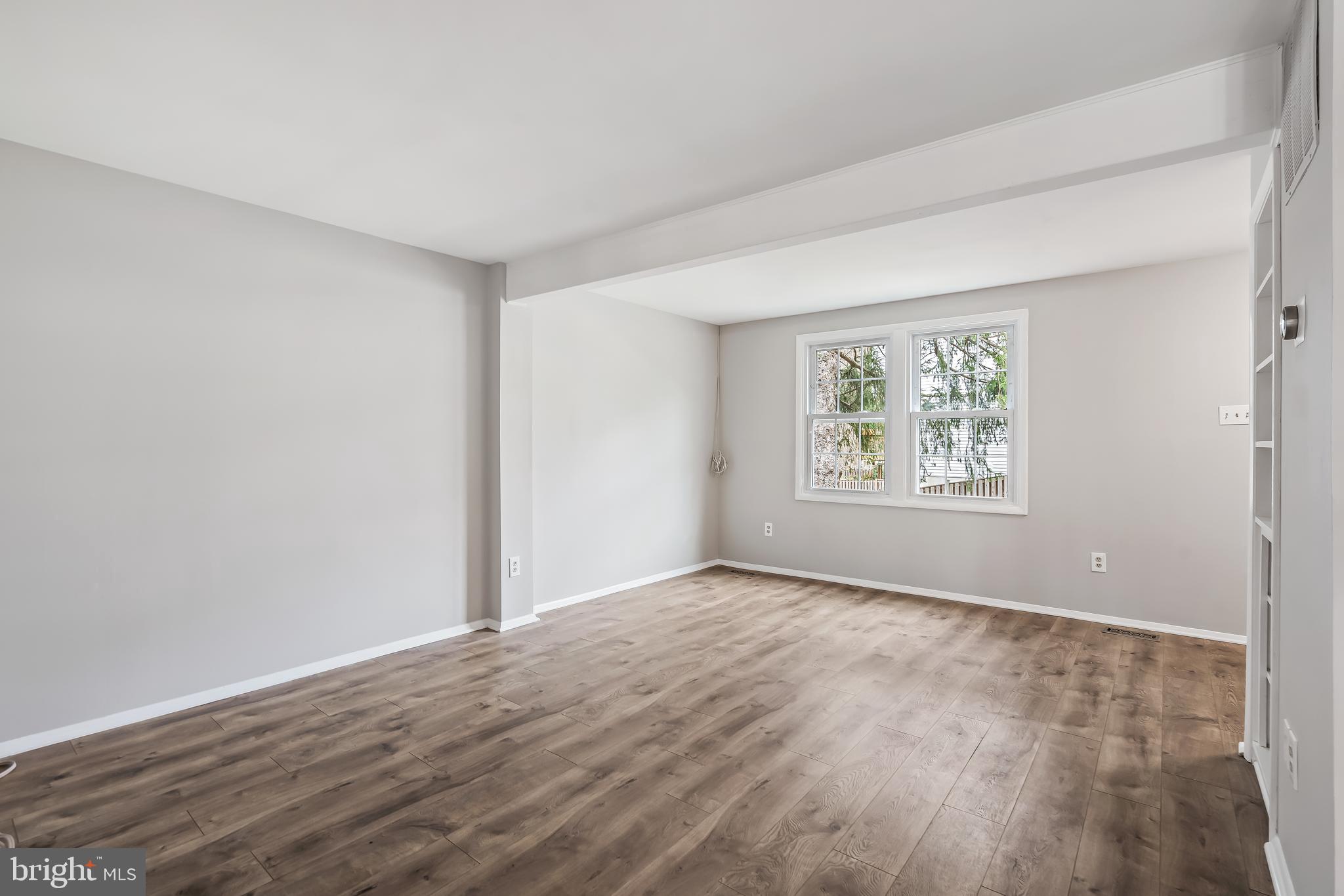 NEWINGTON FOREST - Residential