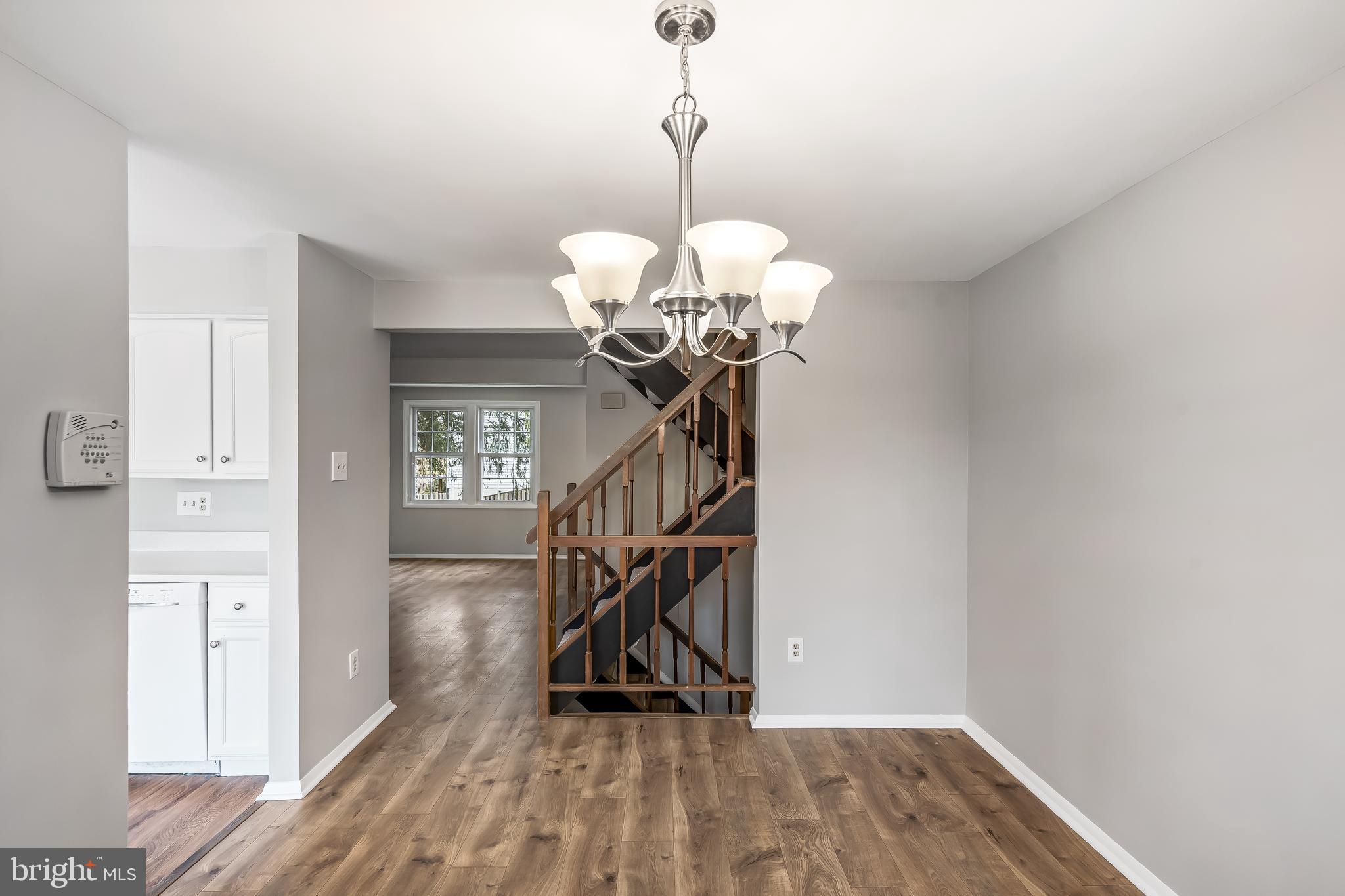 NEWINGTON FOREST - Residential