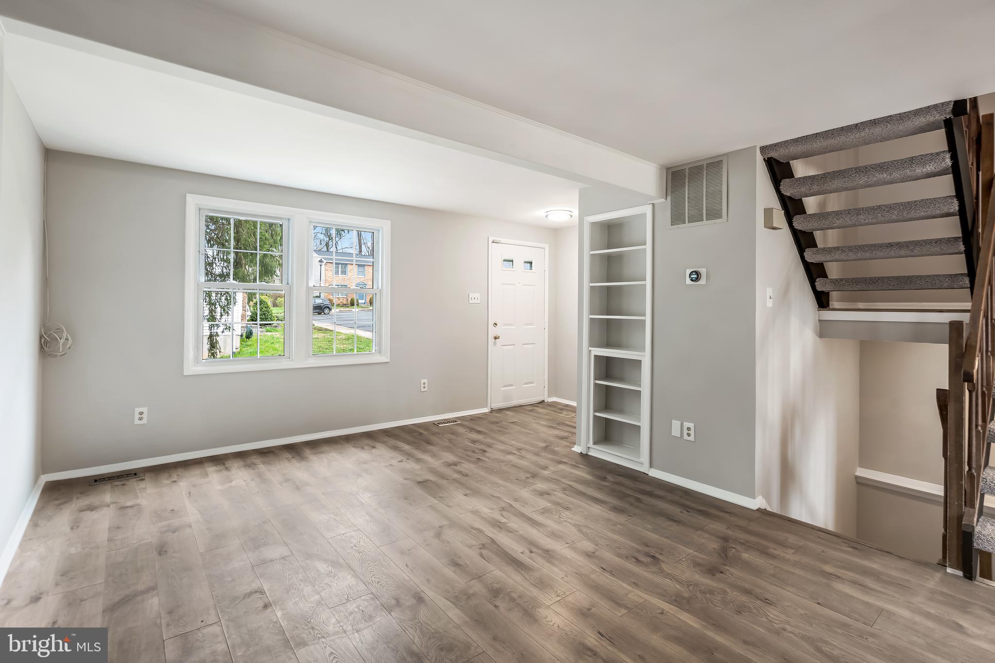 NEWINGTON FOREST - Residential