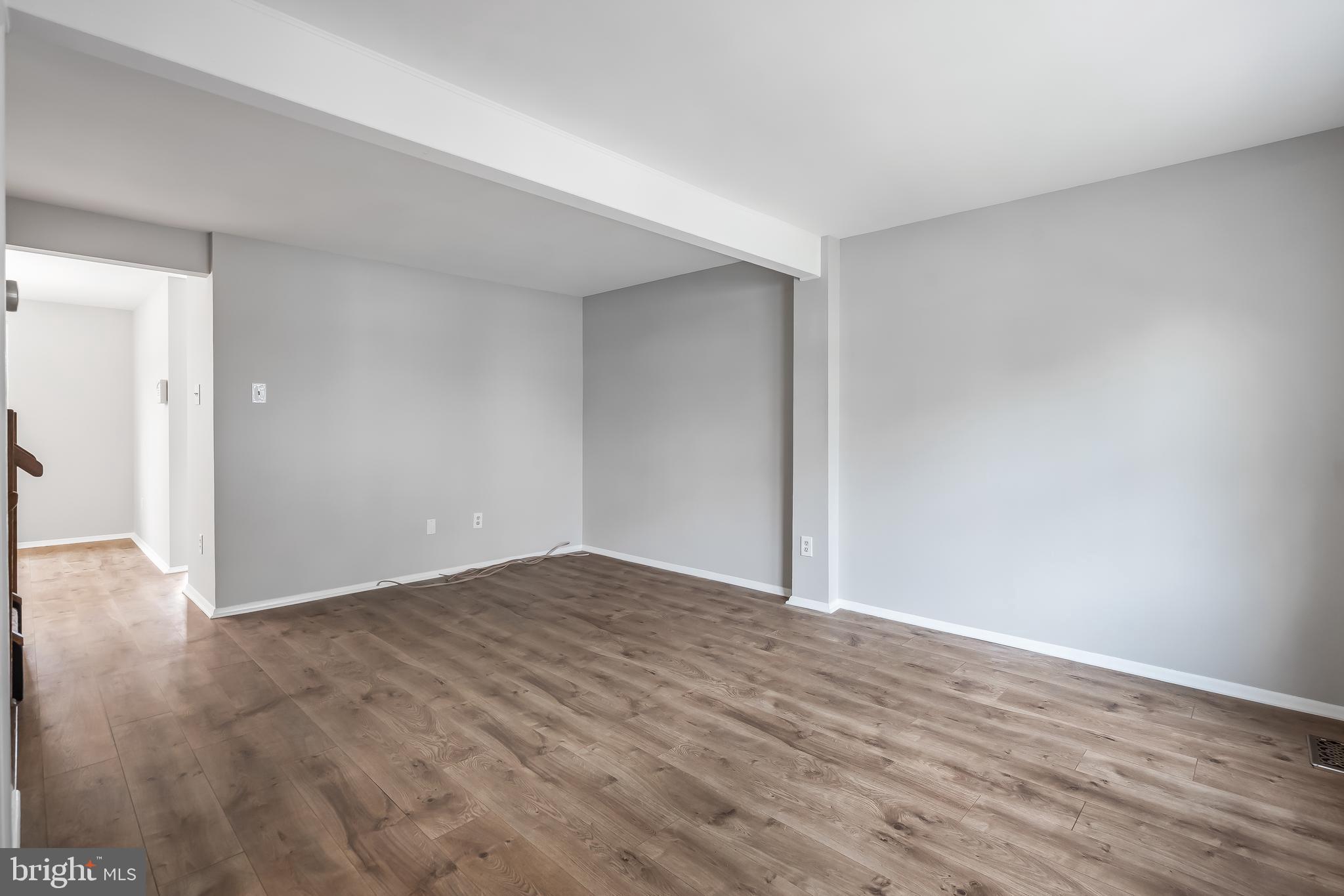 NEWINGTON FOREST - Residential