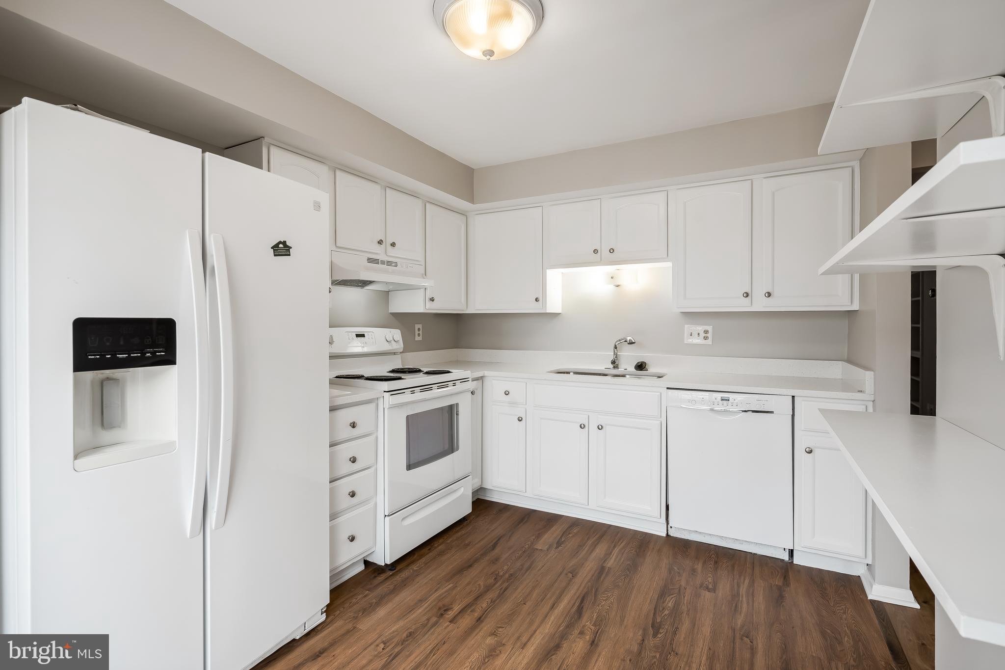 NEWINGTON FOREST - Residential