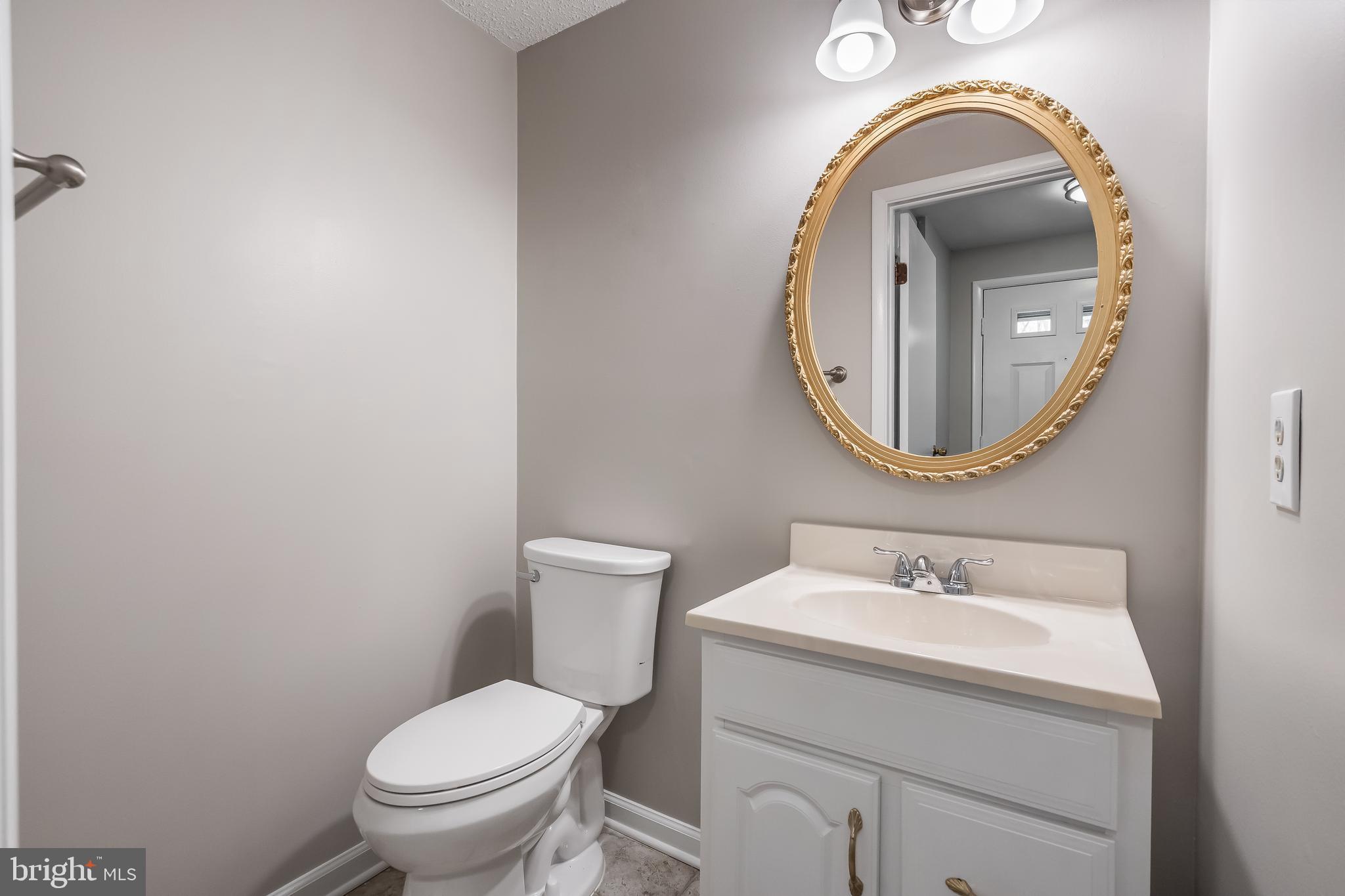 NEWINGTON FOREST - Residential