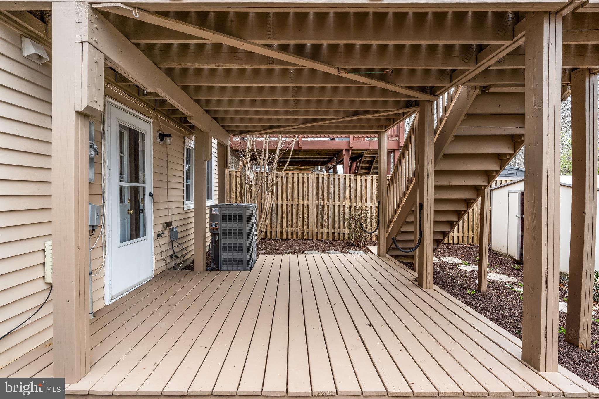 NEWINGTON FOREST - Residential