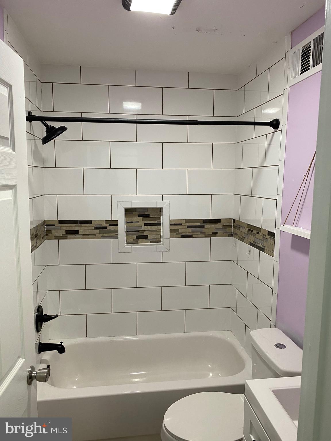 PRINCE WILLIAM COMMONS - Residential Lease