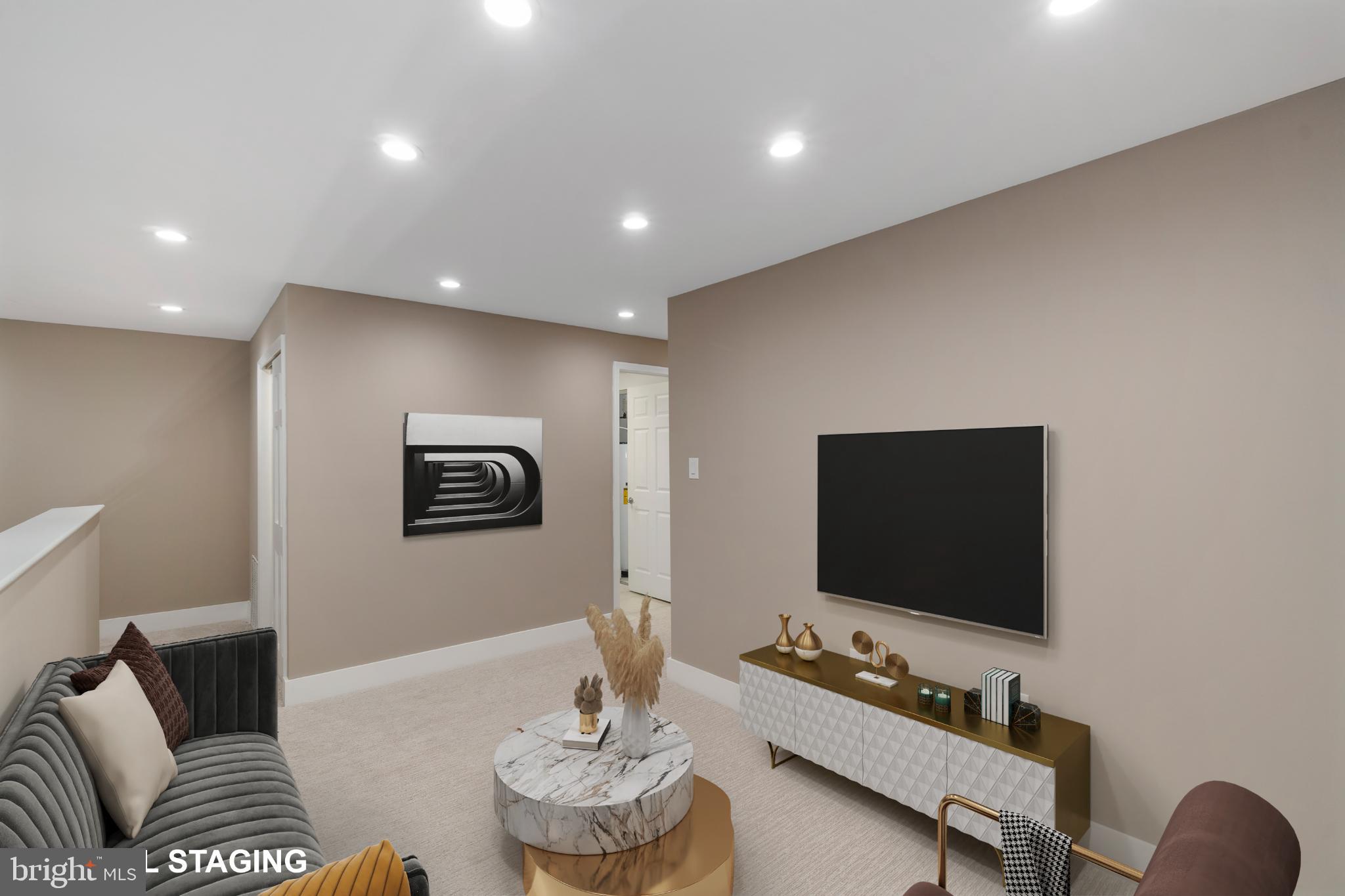 ROLAND PARK - Residential