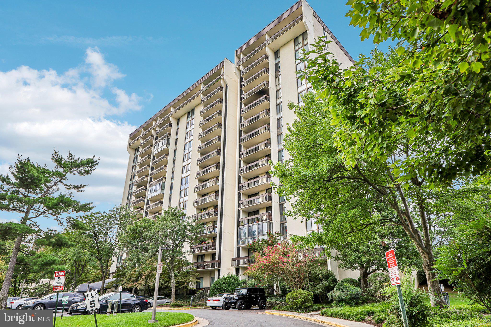 5300 HOLMES RUN PARKWAY 606