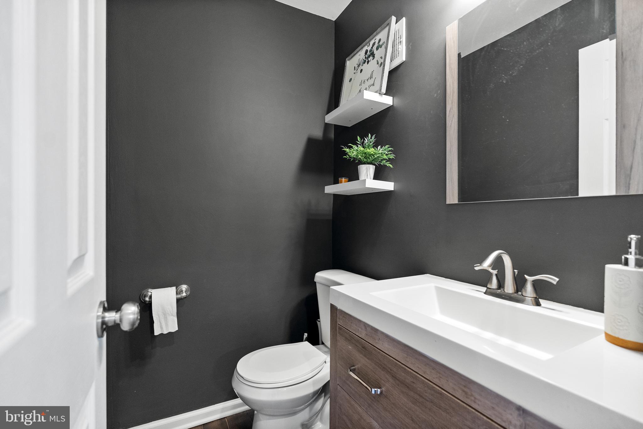 OLD TRIANGLE - Residential