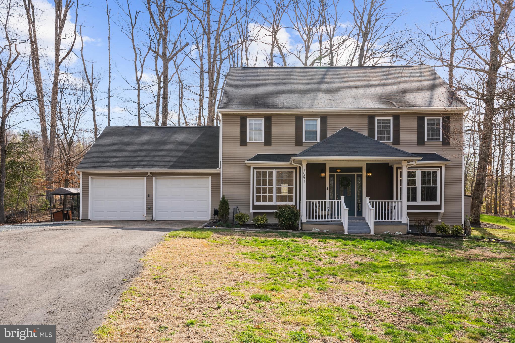 OLD TRIANGLE - Residential