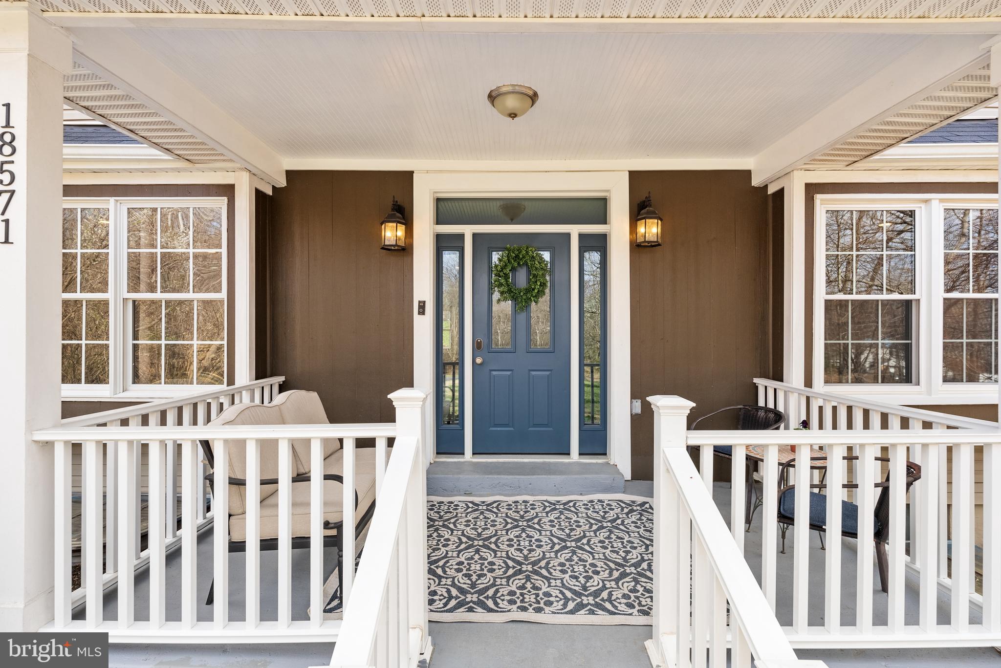 OLD TRIANGLE - Residential