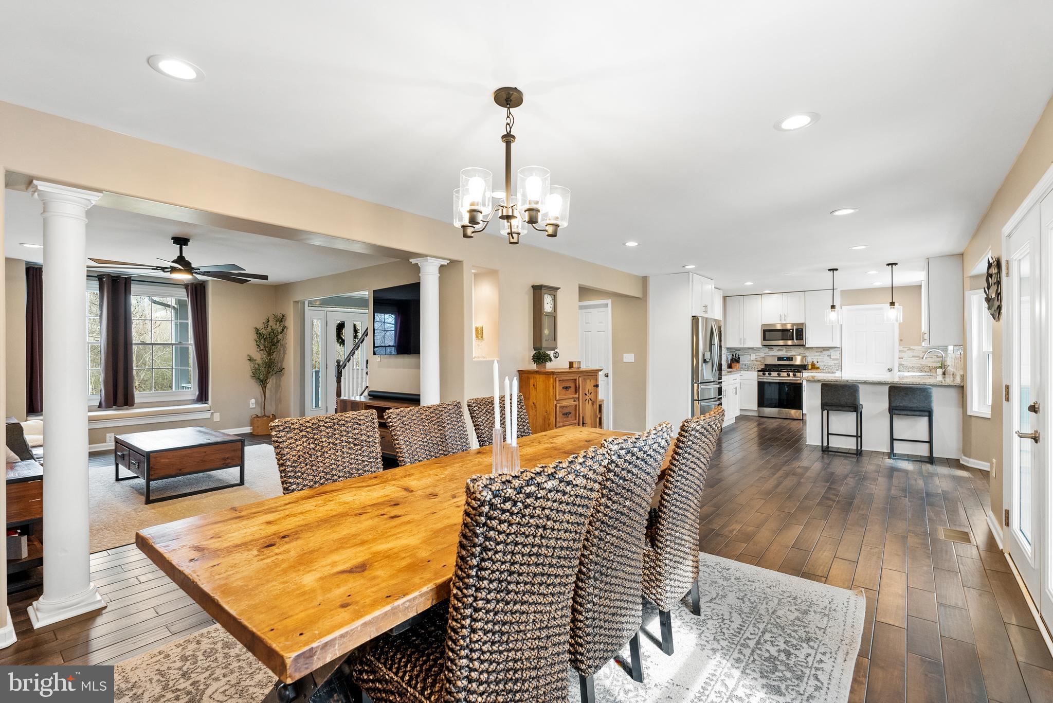 OLD TRIANGLE - Residential