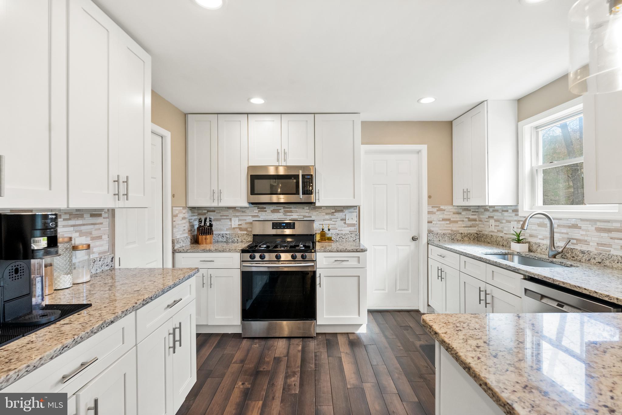 OLD TRIANGLE - Residential