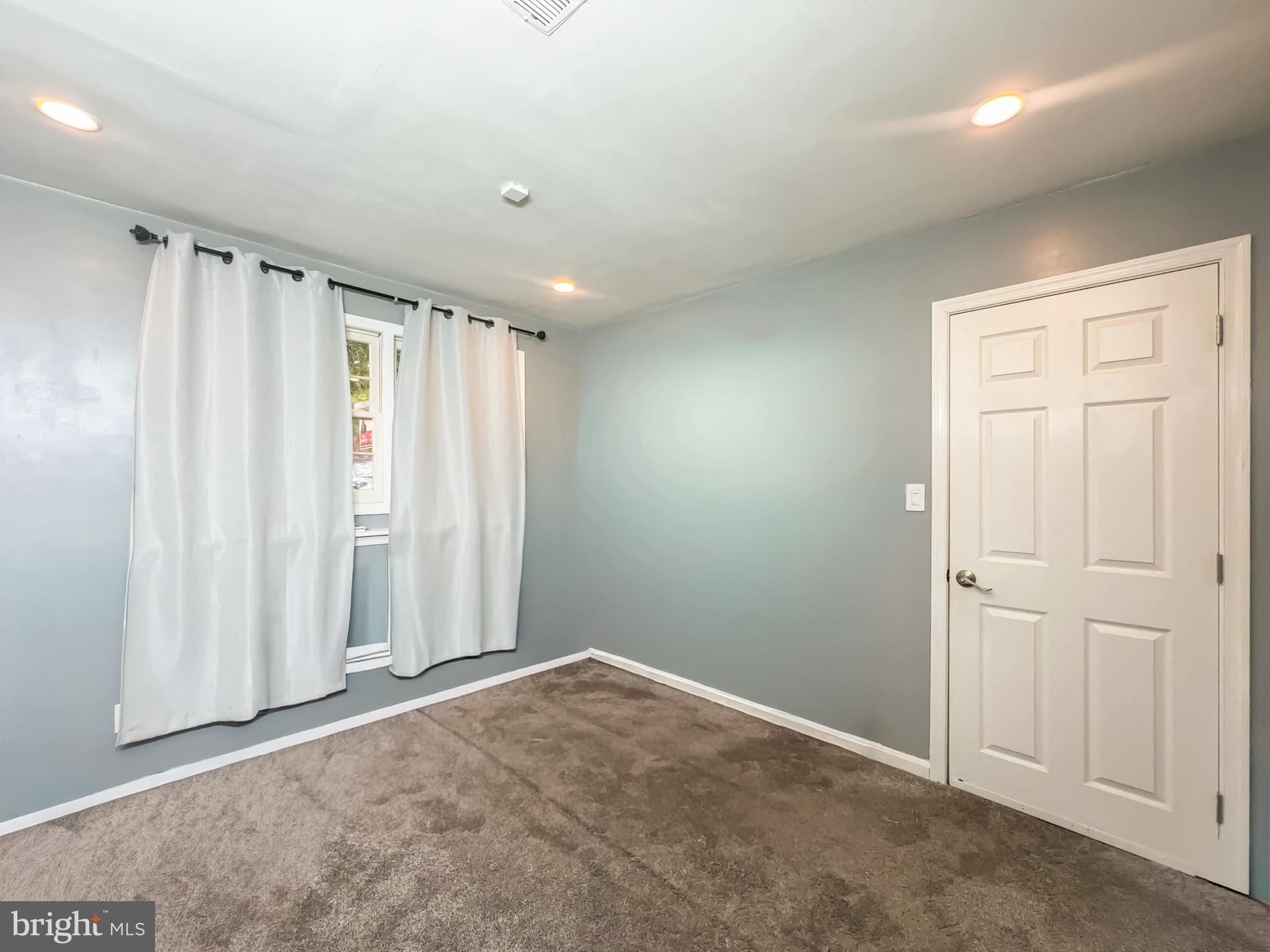 TANGLEWOOD - Residential