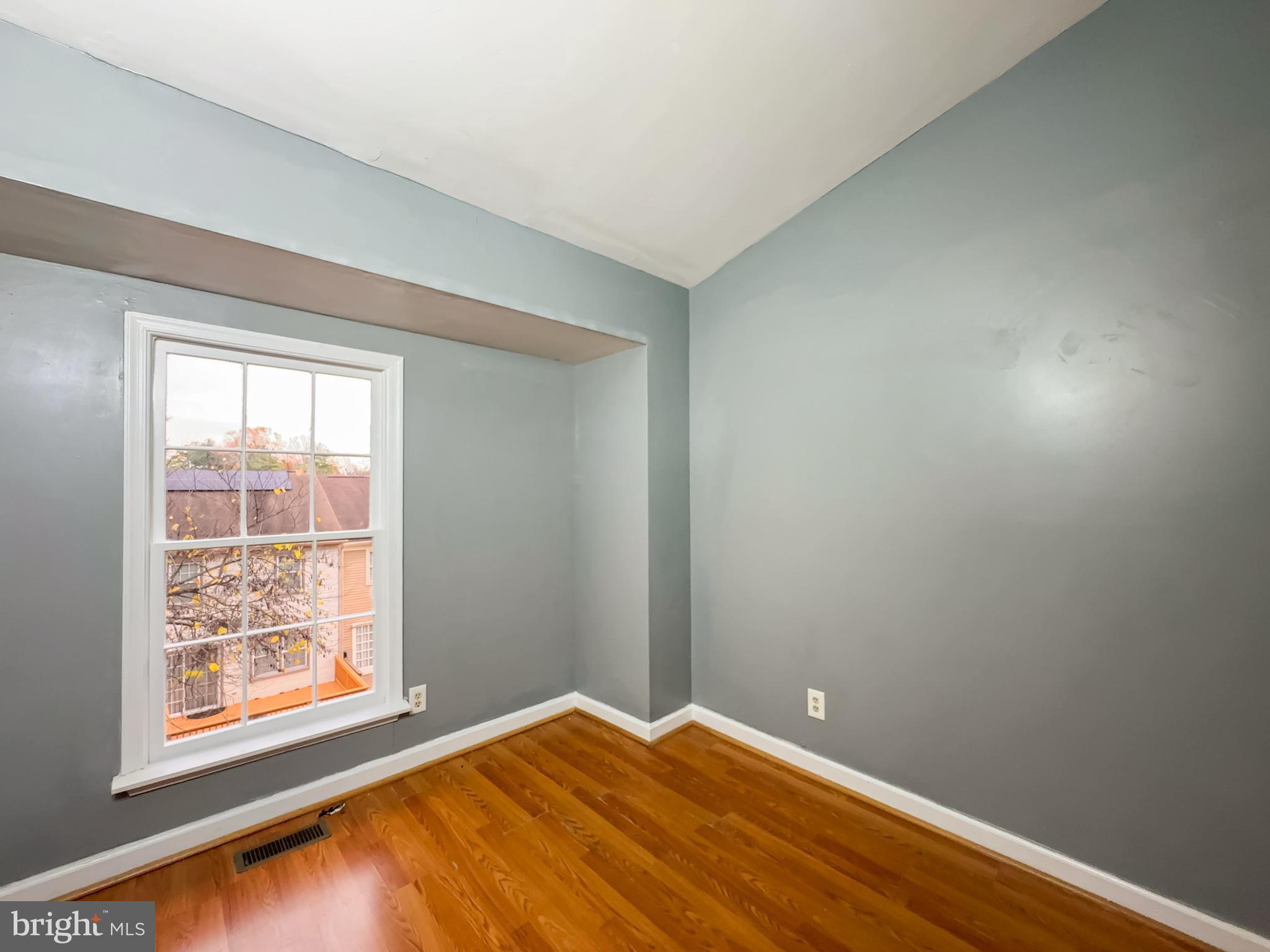 TANGLEWOOD - Residential