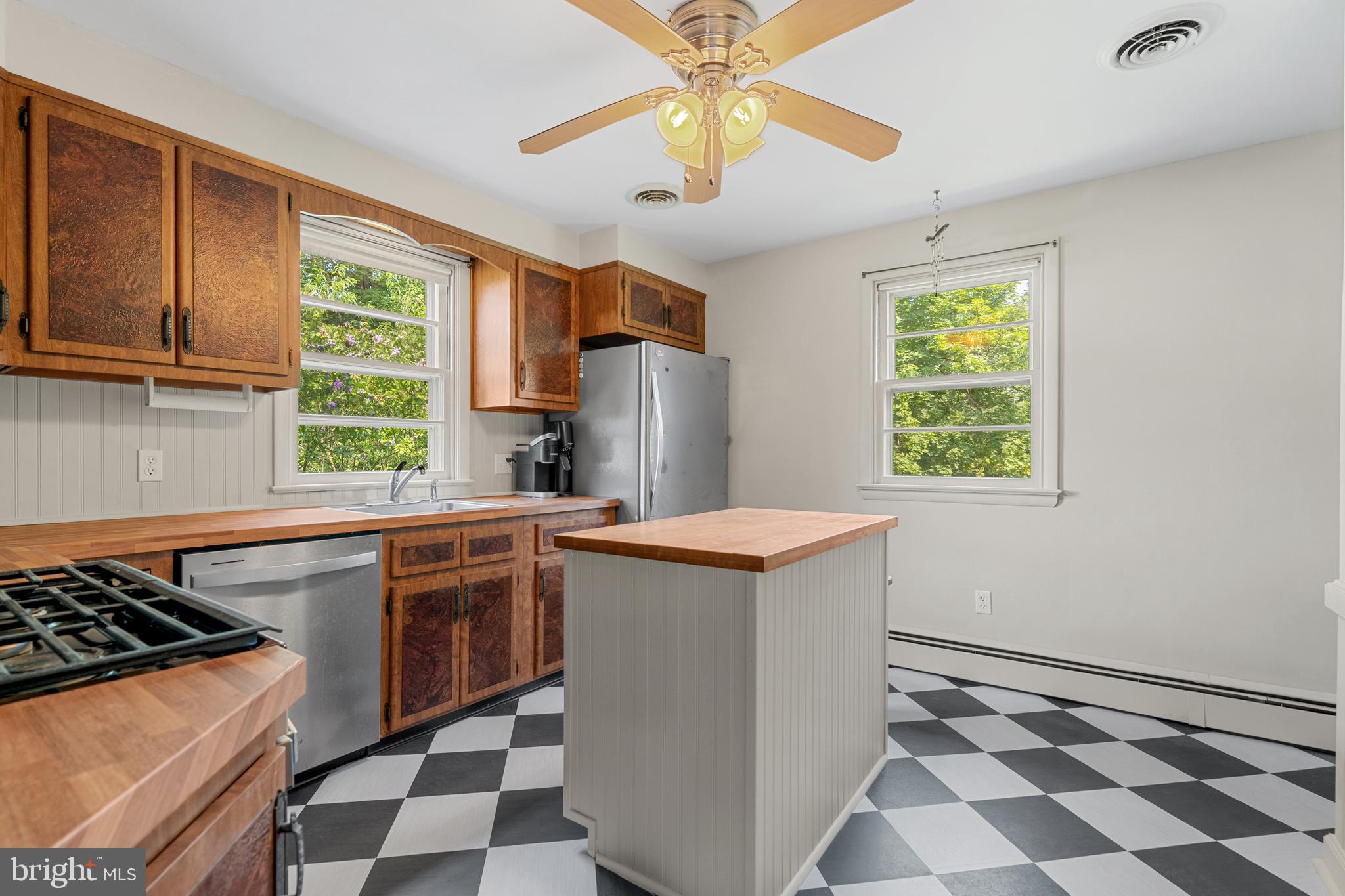 DOYLESTOWN BORO - Residential