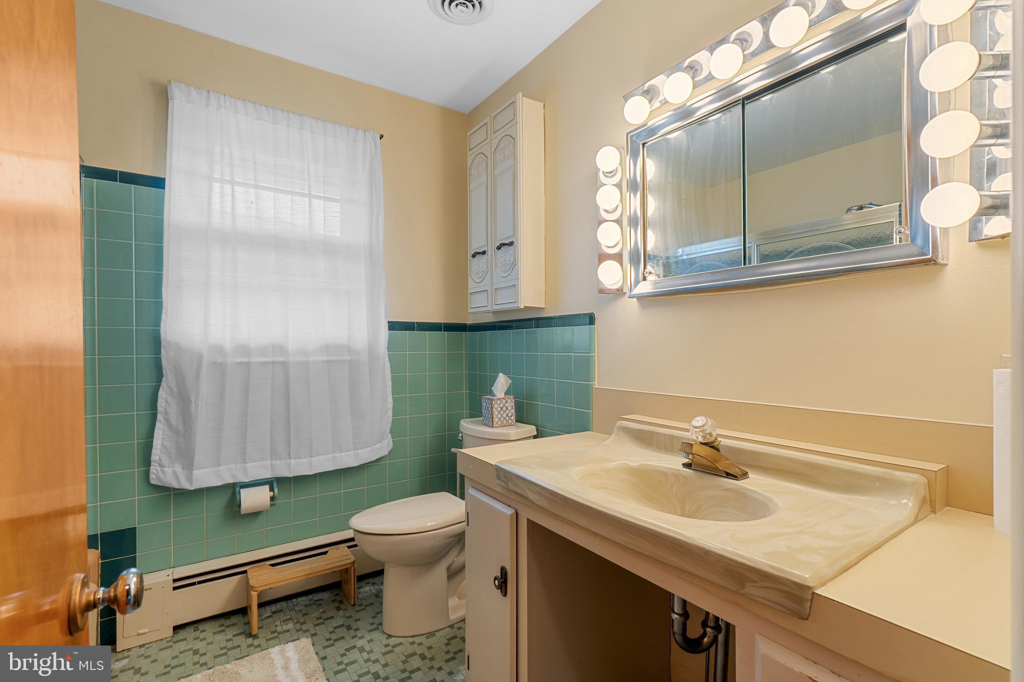 DOYLESTOWN BORO - Residential