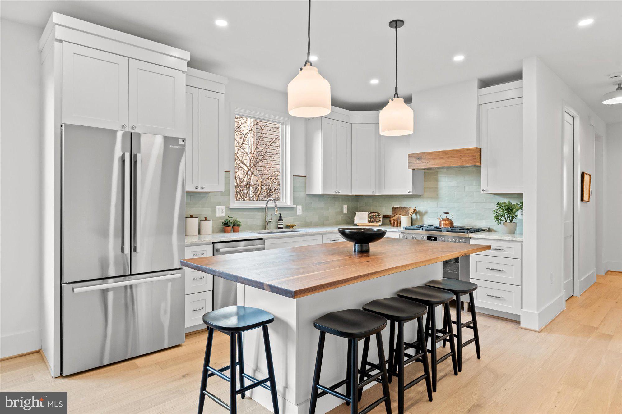 DEL RAY - Residential