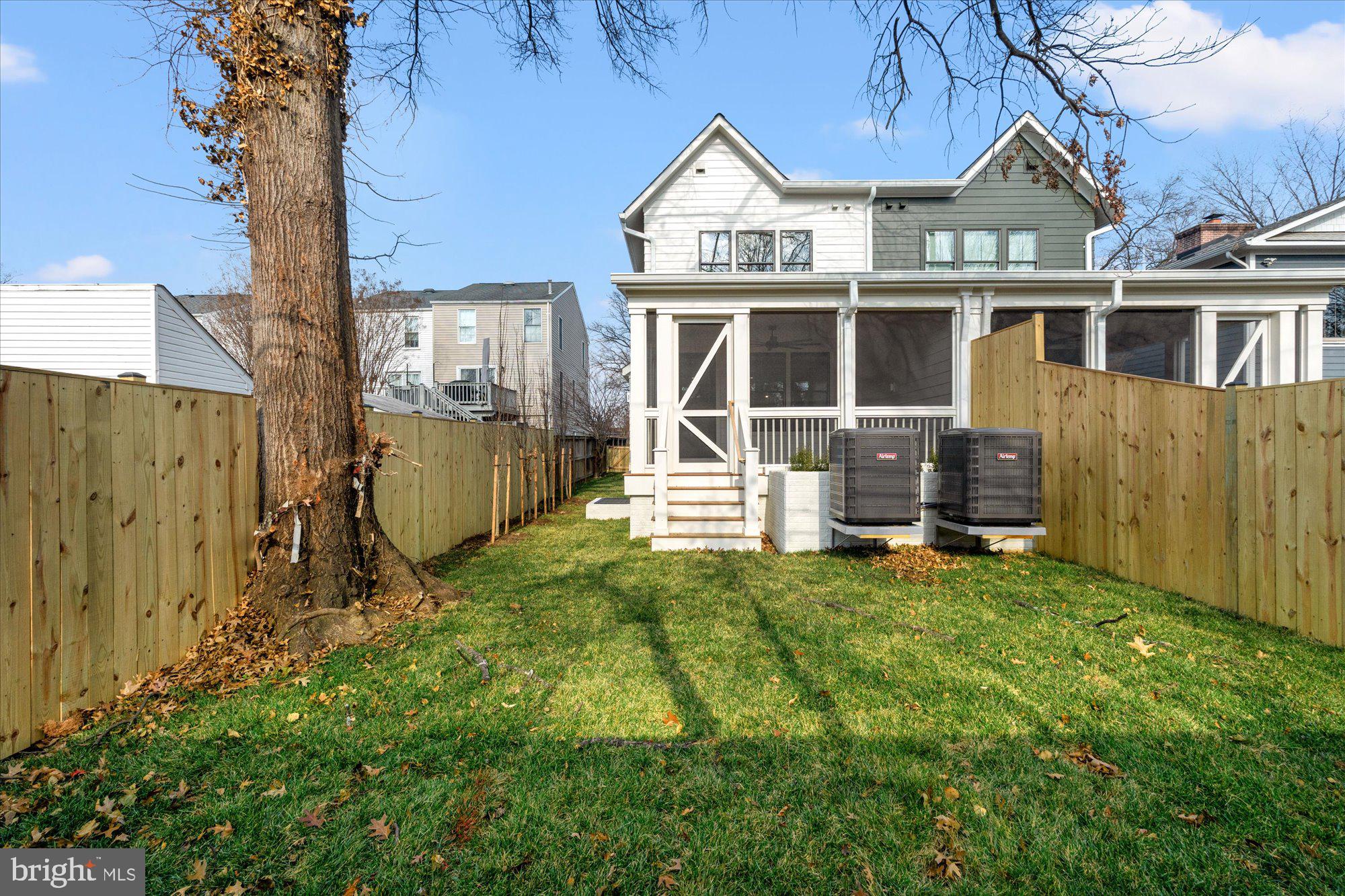 DEL RAY - Residential