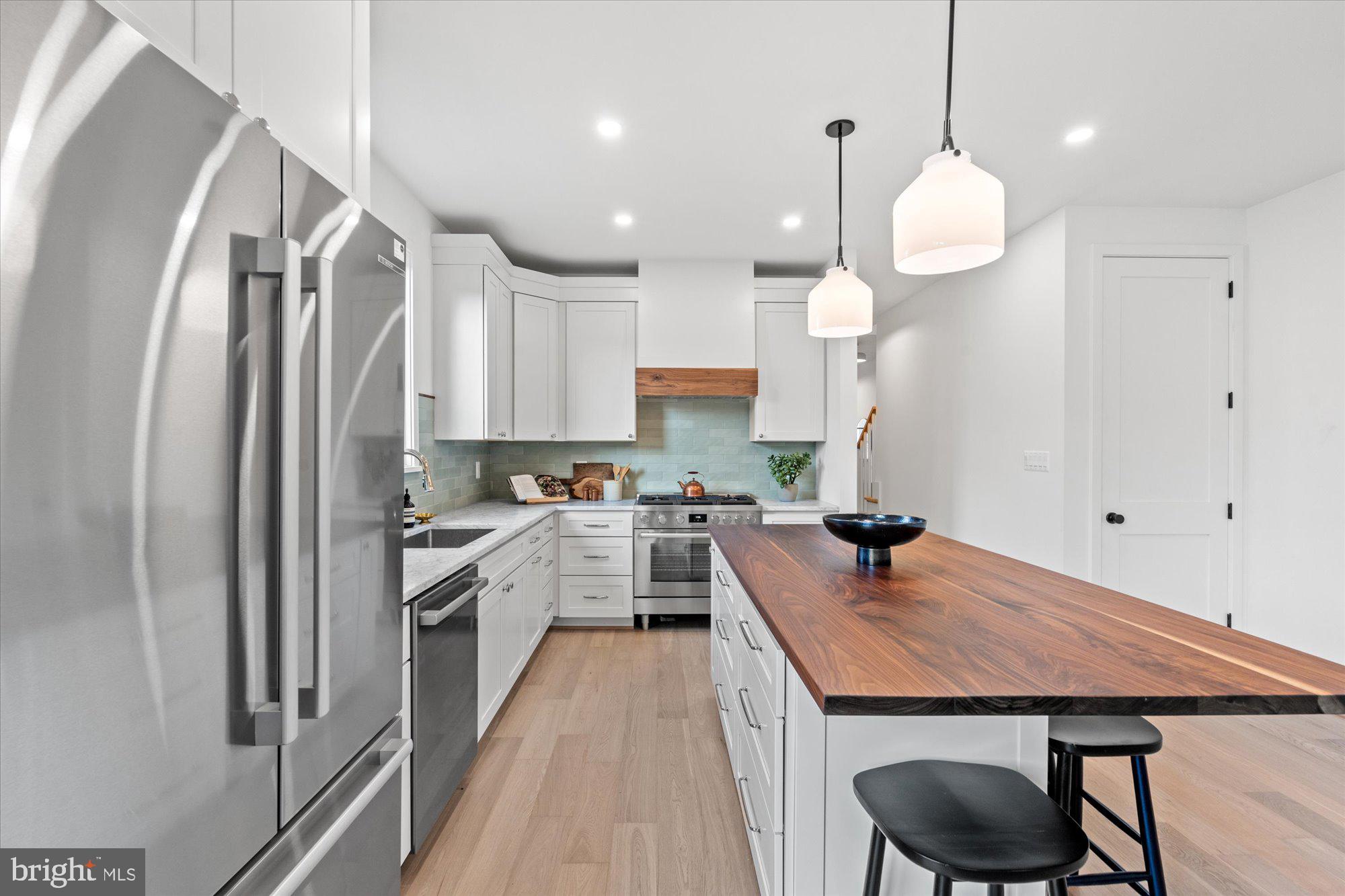 DEL RAY - Residential